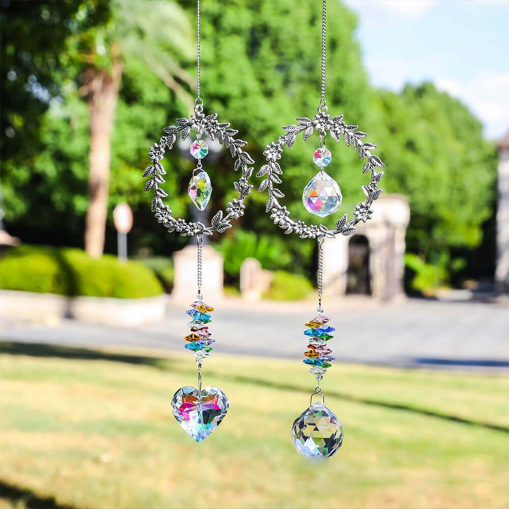 Silver-Wreath-Crystal-Pendant